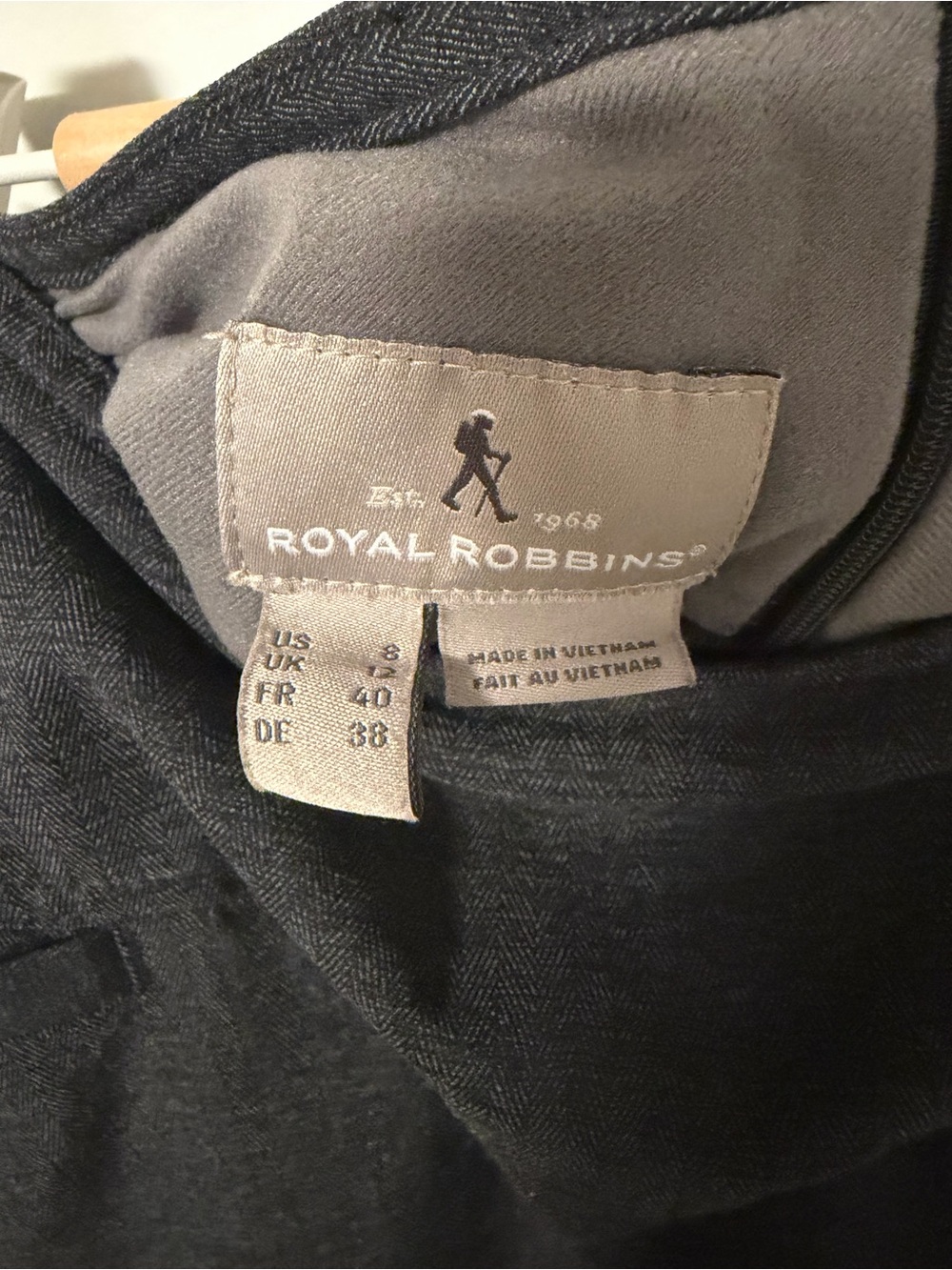 Royal Robbins Charcoal high low A-Line Skirt size 8 gorpcore activewear hiking - Picture 5 of 7